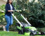 60V 25″ Cordless Battery Self-Propelled Mower Combo Kit, Blower: (2) 4.0 Ah Batteries and Dual-Port Charger - Image 3